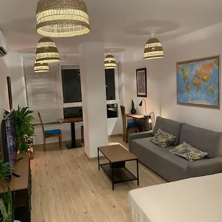 Apartamento Nice Central Studio, Renovated And With Views. Town Center. Torremolinos