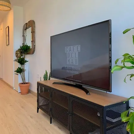 Nice Central Studio, Renovated And With Views. Town Center. Torremolinos